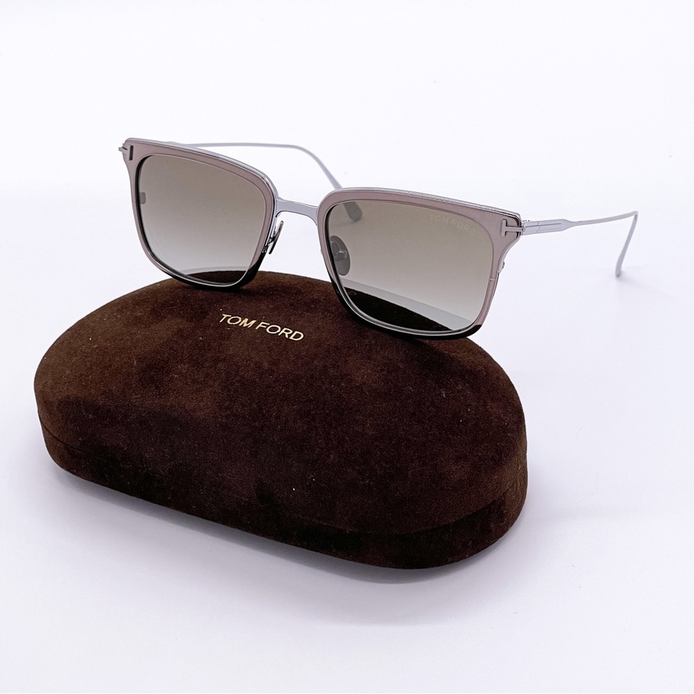 NEW TOM FORD HAYDEN TF831 12Q UNISEX SUNGLASSES TOM FORD  FT0831/S